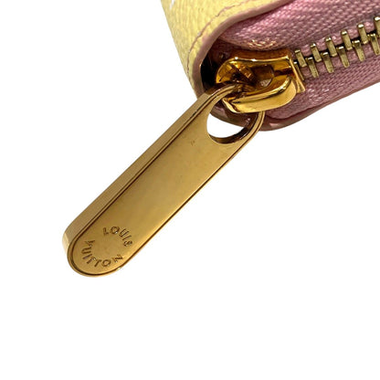Louis Vuitton by the Pool Zippy Wallet Monogram Giant — view 9