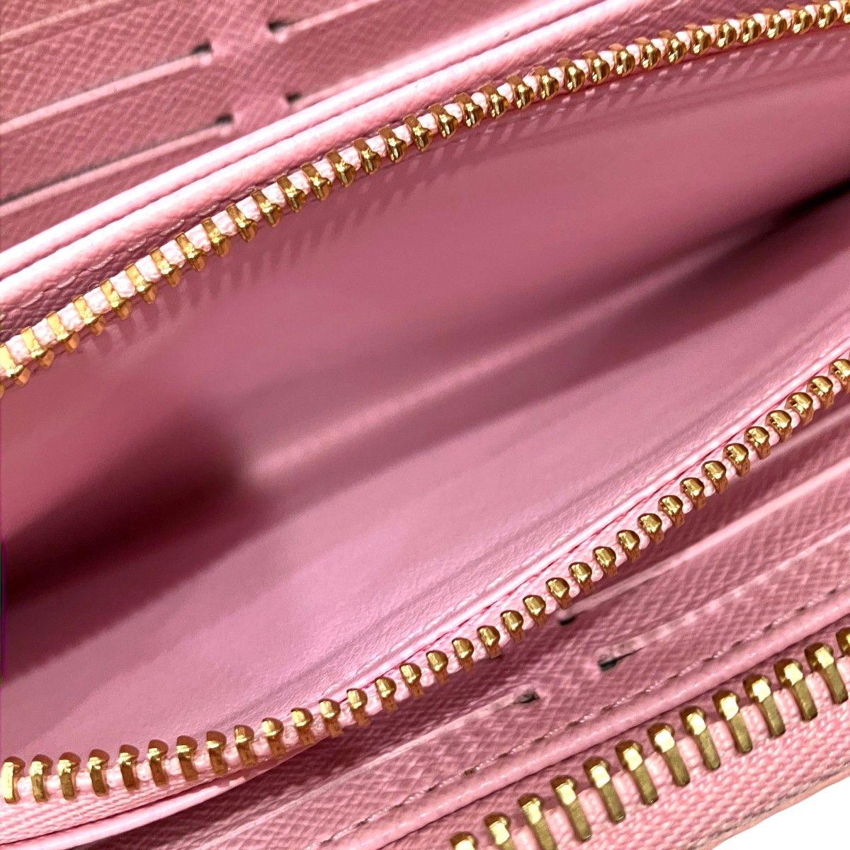 Louis Vuitton by the Pool Zippy Wallet Monogram Giant — view 6