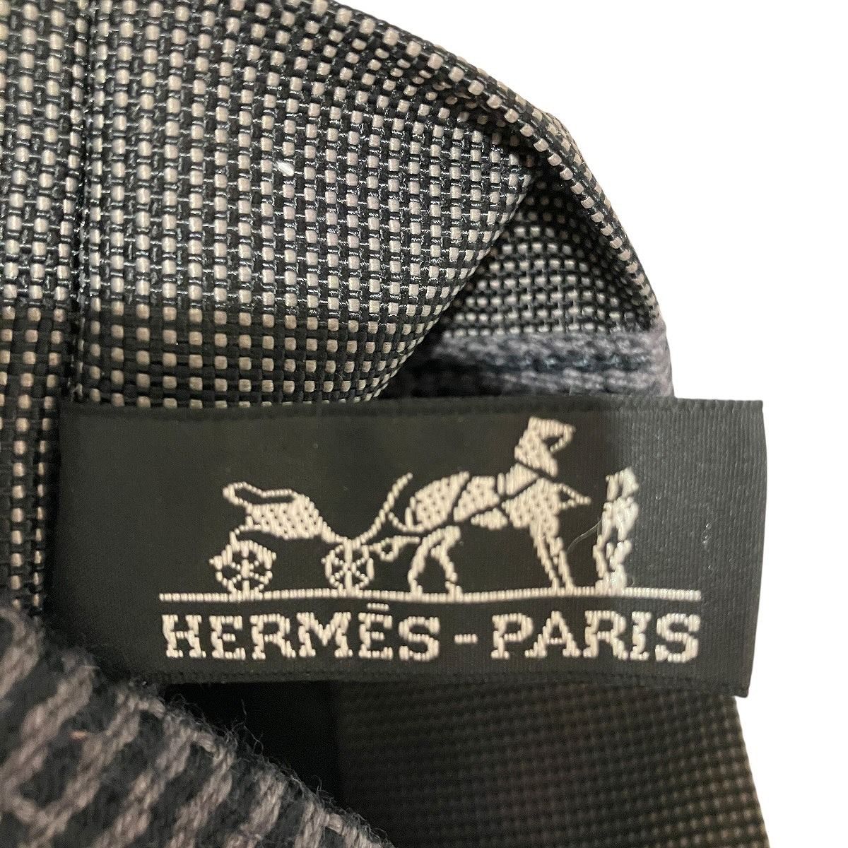 Hermes Pochette Saco Her Line Shoulder Bag Canvas — view 4