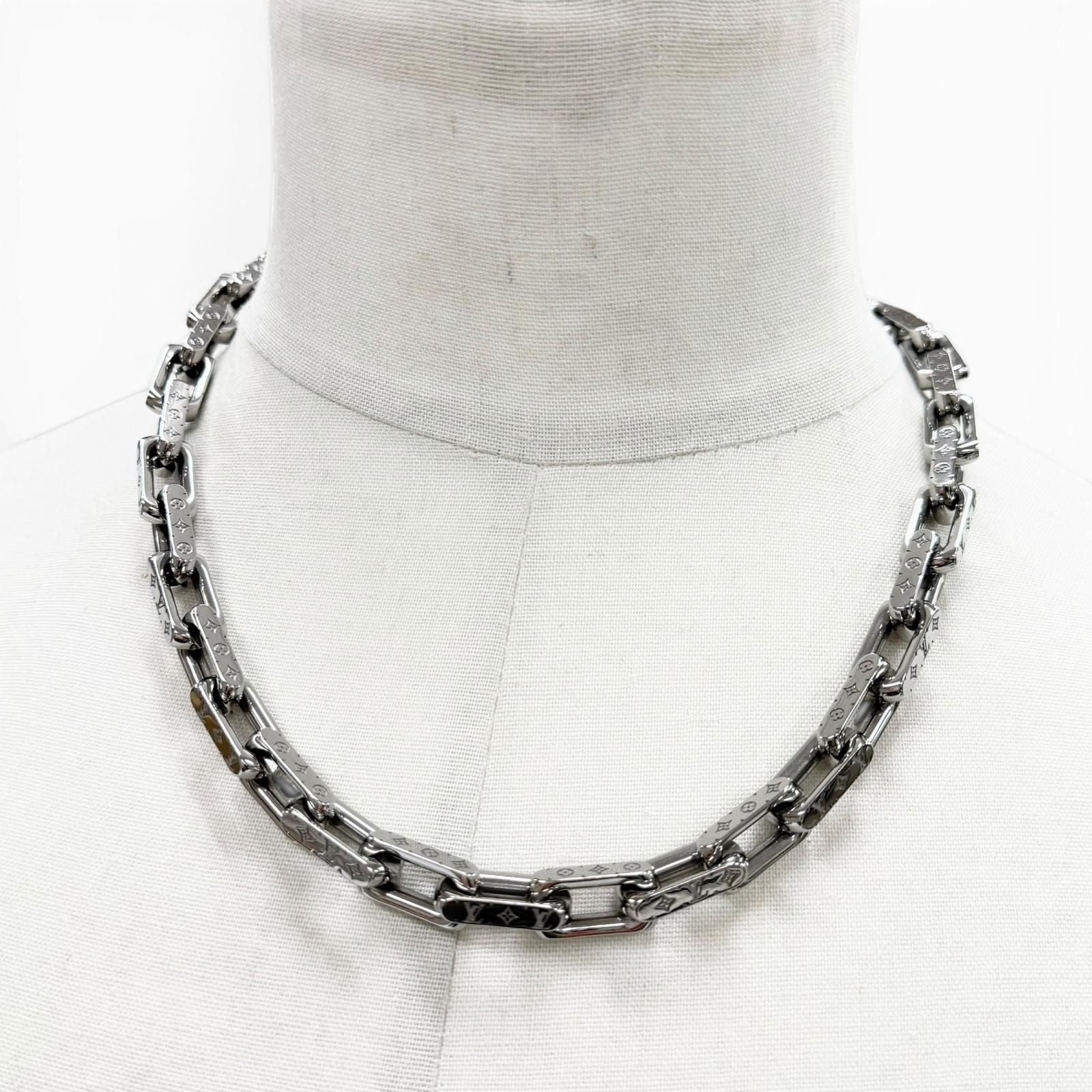 Louis Vuitton 2021 129800 Necklace — view 2