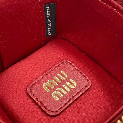 Miu Miu Matelasse Charm Logo Key Ring Leather Pouch Red Gold Large Recommended — view 8