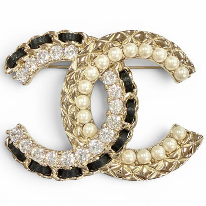 Chanel CC Logo Leather Rhinestone Faux Pearl Brooch Gold Black Large Recommended