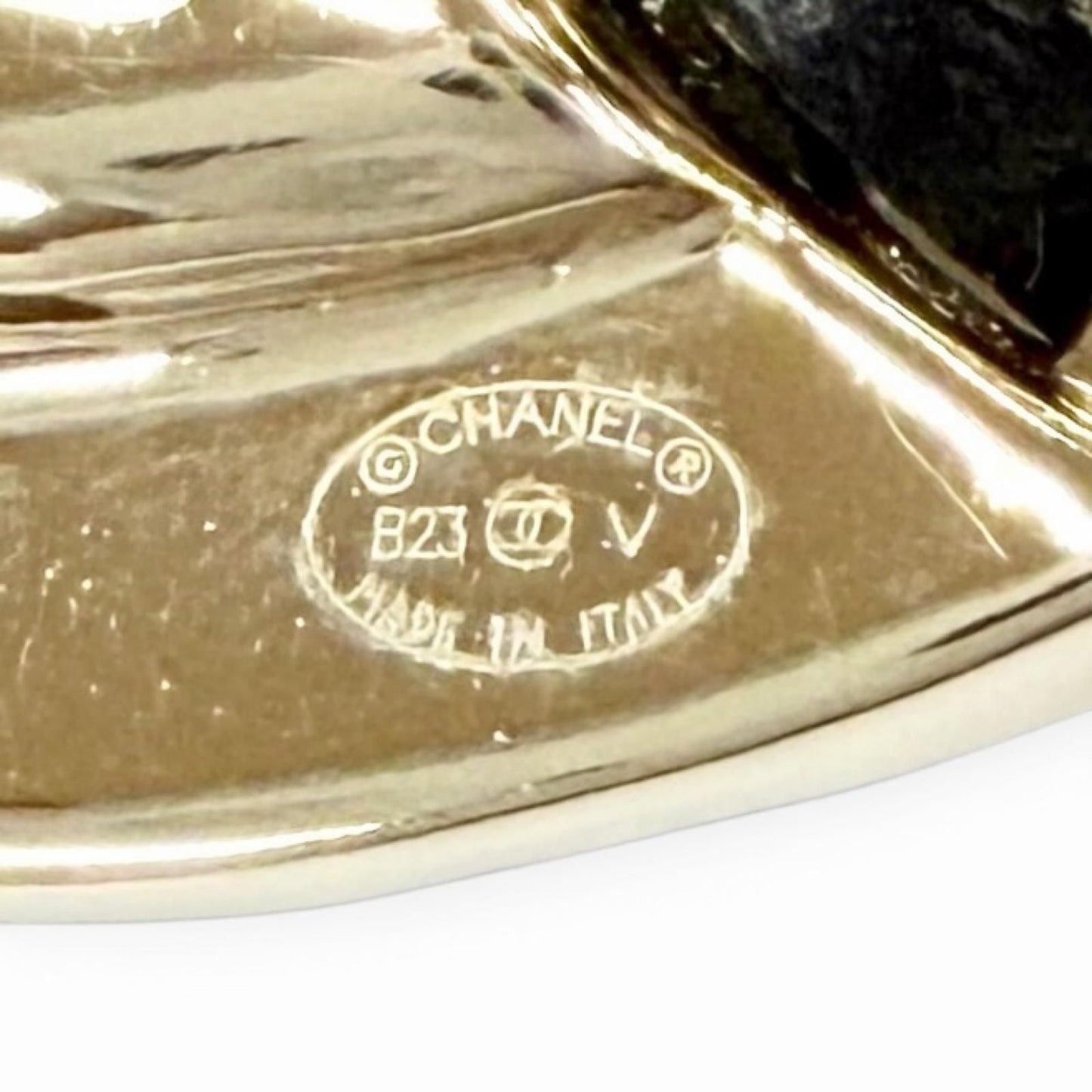Chanel CC Logo Leather Rhinestone Faux Pearl Brooch Gold Black Large Recommended — view 6