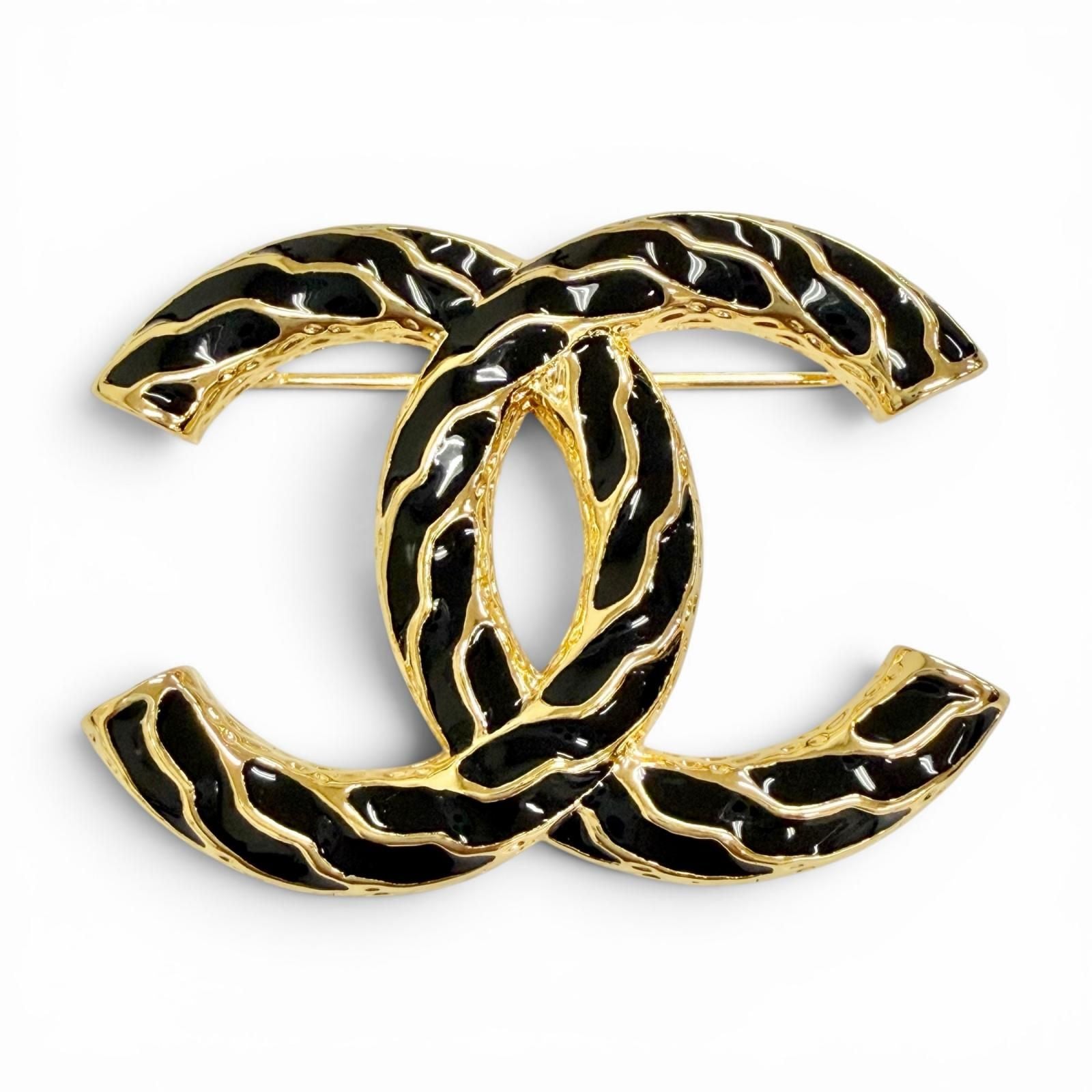 Chanel CC Logo Brooch Gold Black