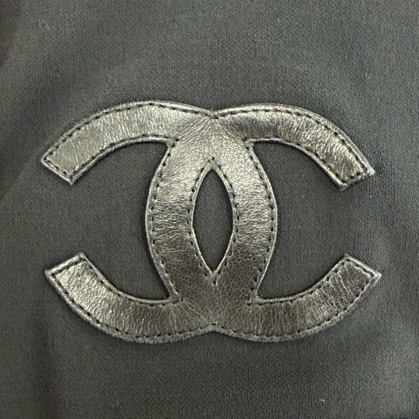 Chanel Boutique Elastane Leather CC Logo Dress Black 40 — view 7