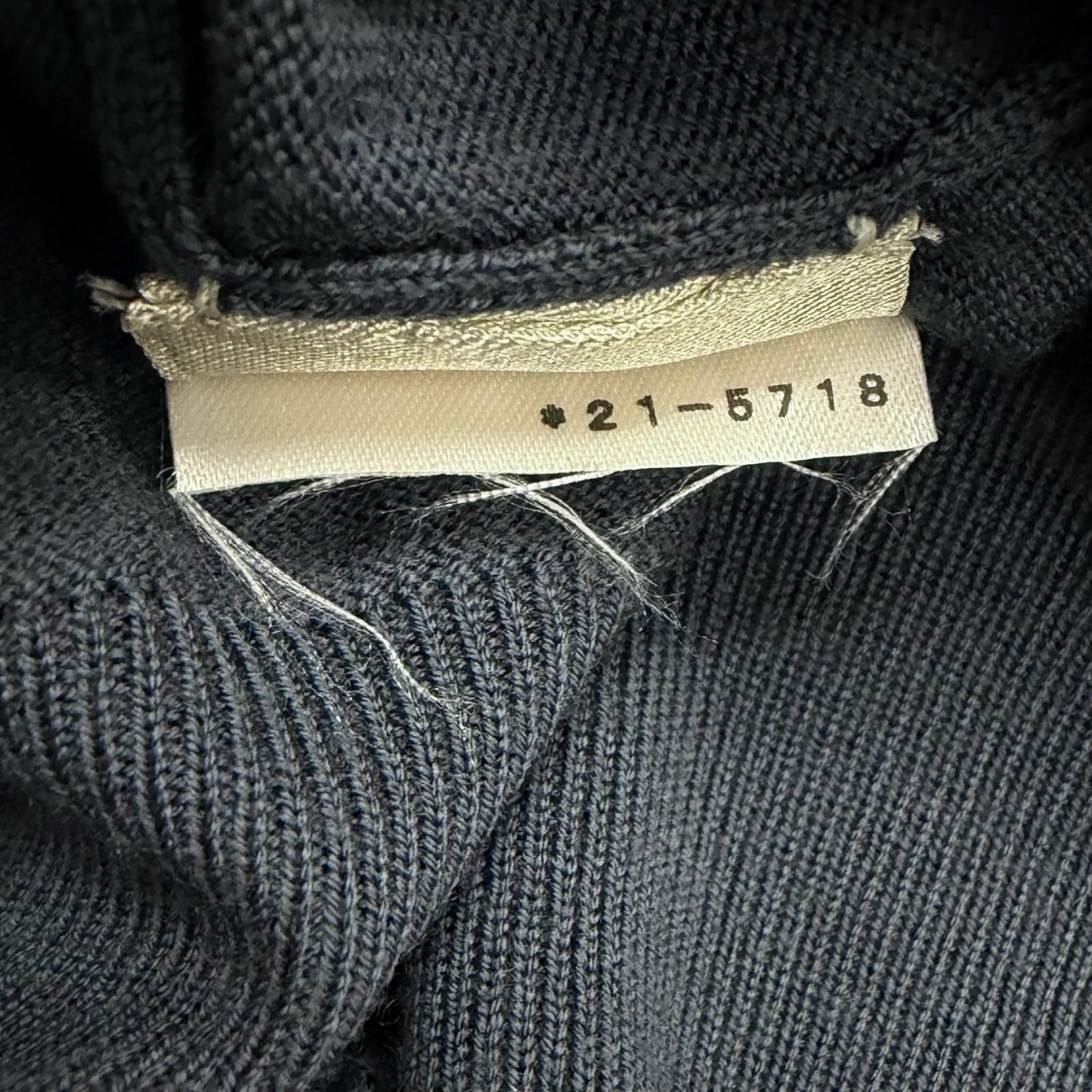 Hermes Wool Neck Shell Button High Gee Knit Cardigan Navy — view 9