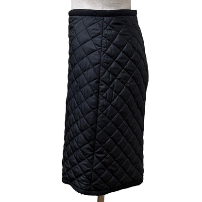 Louis Vuitton Knee Length Quilted Tight Skirt Black 36 — view 3