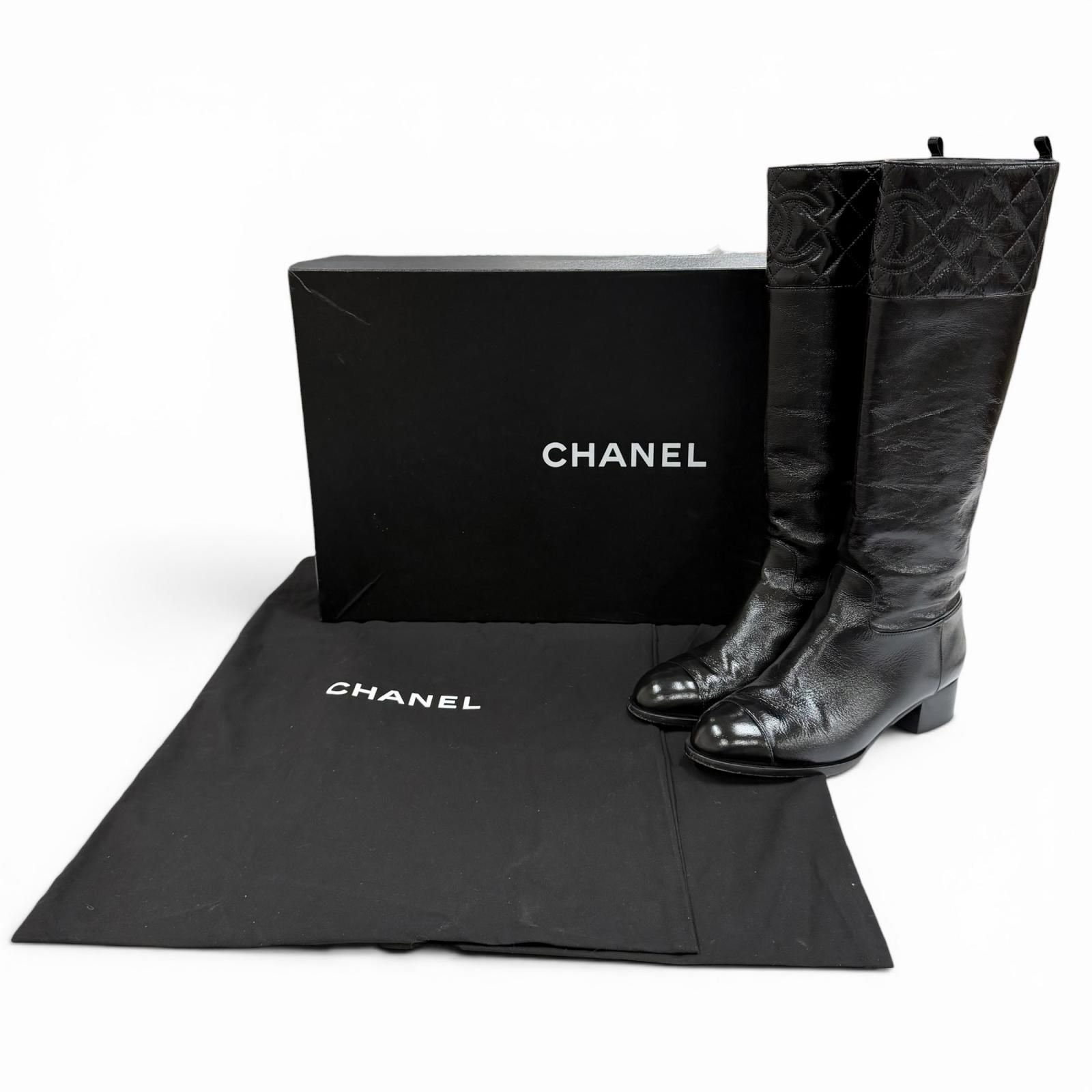 Chanel CC Logo Quilted Chanki Heels Leather Long Boots Black — view 2