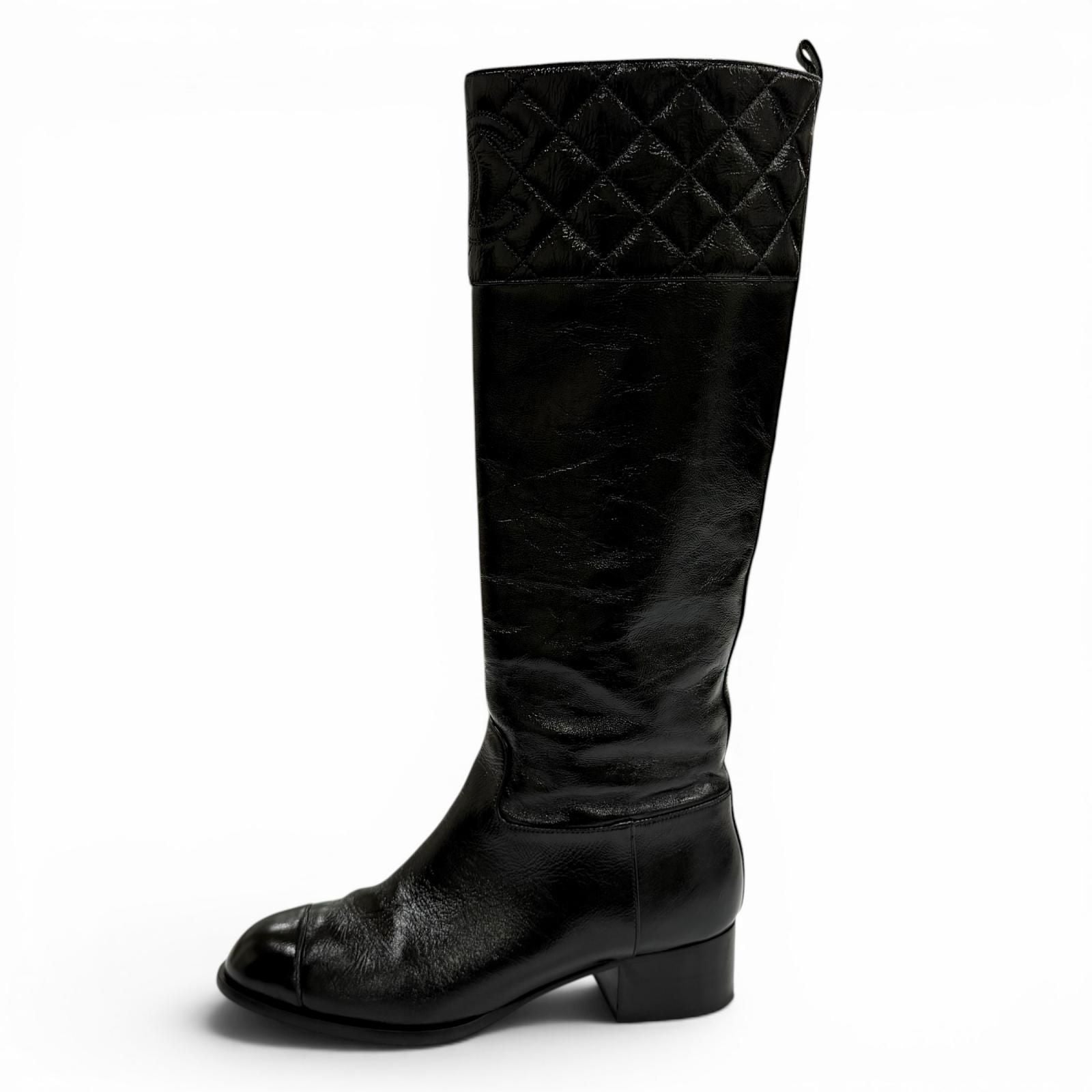 Chanel CC Logo Quilted Chanki Heels Leather Long Boots Black — view 5