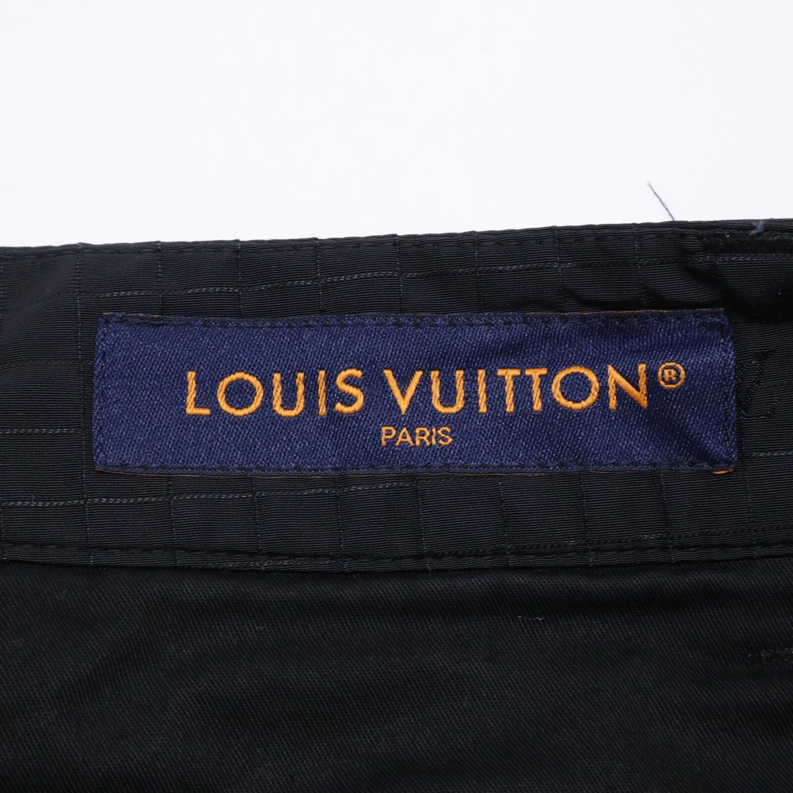 Louis Vuitton Yh7 Cotton Nylon LV All Over Pattern Shorts 48 — view 4
