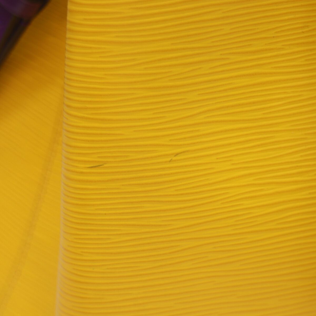Louis Vuitton Epi Citron Neo Noe BB Bucket — view 9