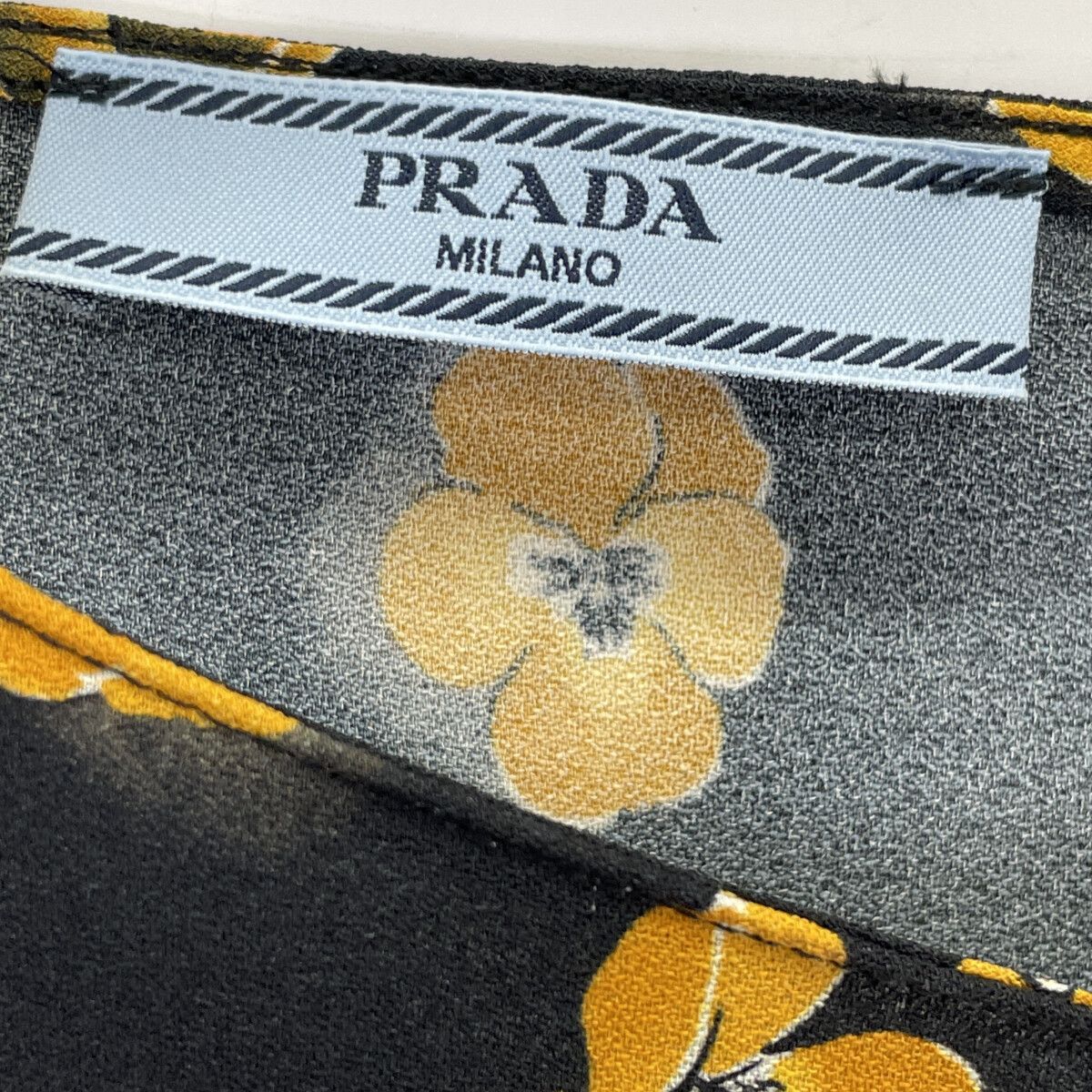 Prada Black Flower Print Ruffle Sleeve Blouse 38 — view 3