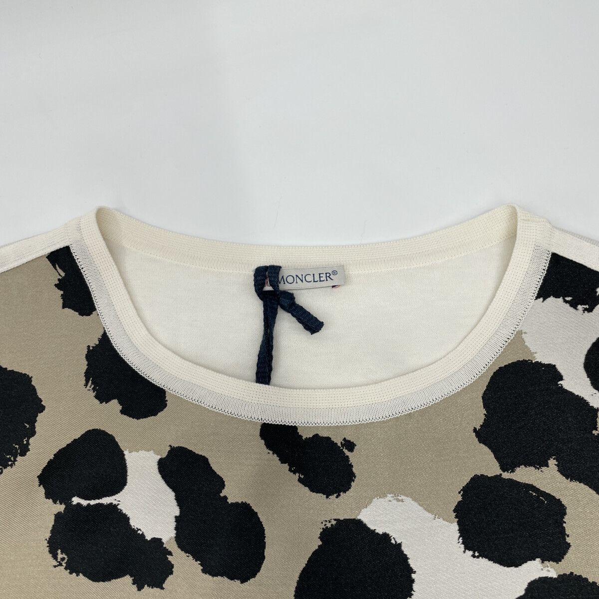 Moncler Beige Maglia Tricot Girocollo Short Sleeve T-Shirt — view 6