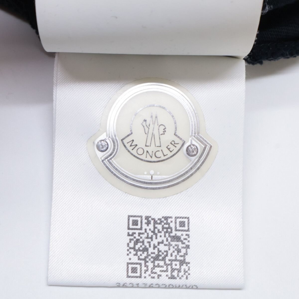 Moncler Maglia Scollo a Shirt — view 6