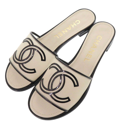 Chanel CC Flat Sandals 36 Patent Leather Mesh Ivory Black Mules