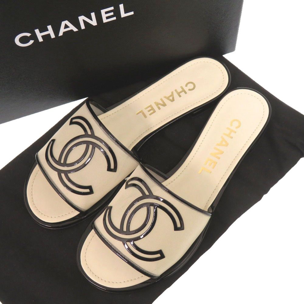 Chanel CC Flat Sandals 36 Patent Leather Mesh Ivory Black Mules — view 2