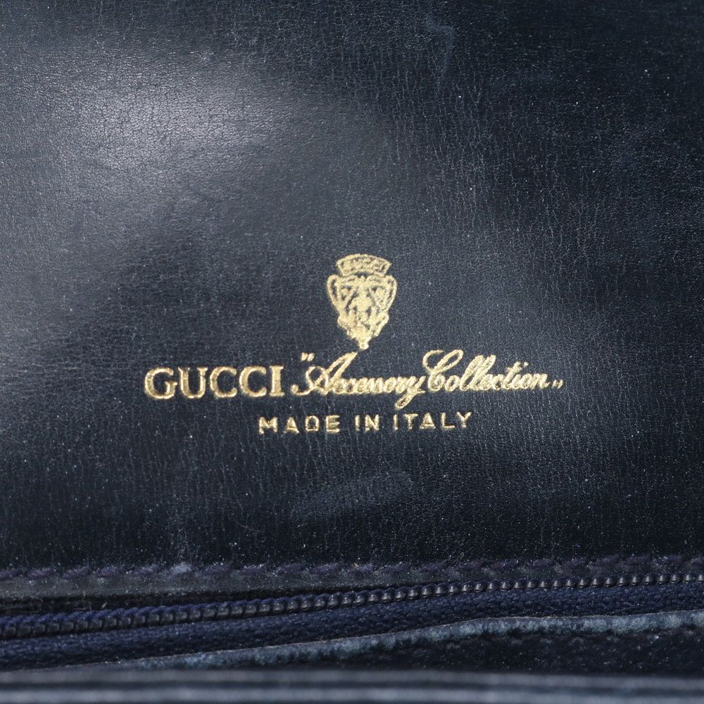 Gucci Vintage GG Supreme Leather 2-Way Shoulder Bag Crossbody — view 9