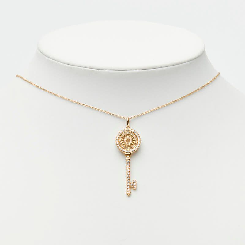 Tiffany & Co Petal Key Necklace 18k Yellow Gold — view 8