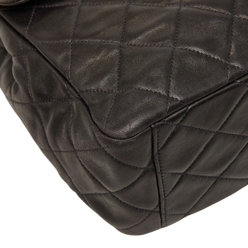 Chanel CC Logo Quilted Chain Shoulder Bag Black Lambskin — view 5