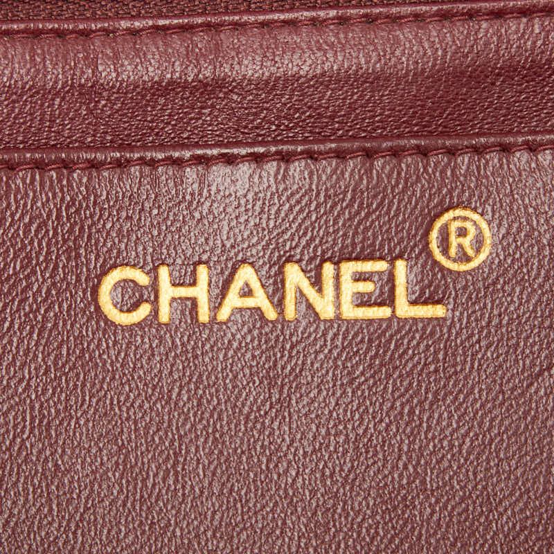 Chanel CC Logo Quilted Chain Shoulder Bag Black Lambskin — view 9