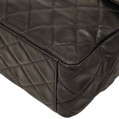 Chanel CC Logo Quilted Chain Shoulder Bag Black Lambskin — view 4