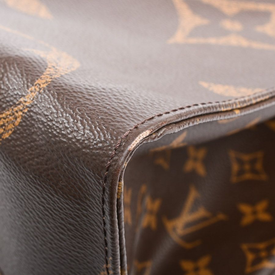 Louis Vuitton Tote On The Go GM — view 8