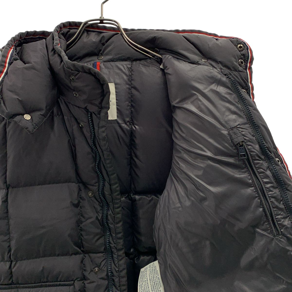 Moncler Tapajos Gilet 2-Way Down Vest 3 Charcoal Gray — view 4
