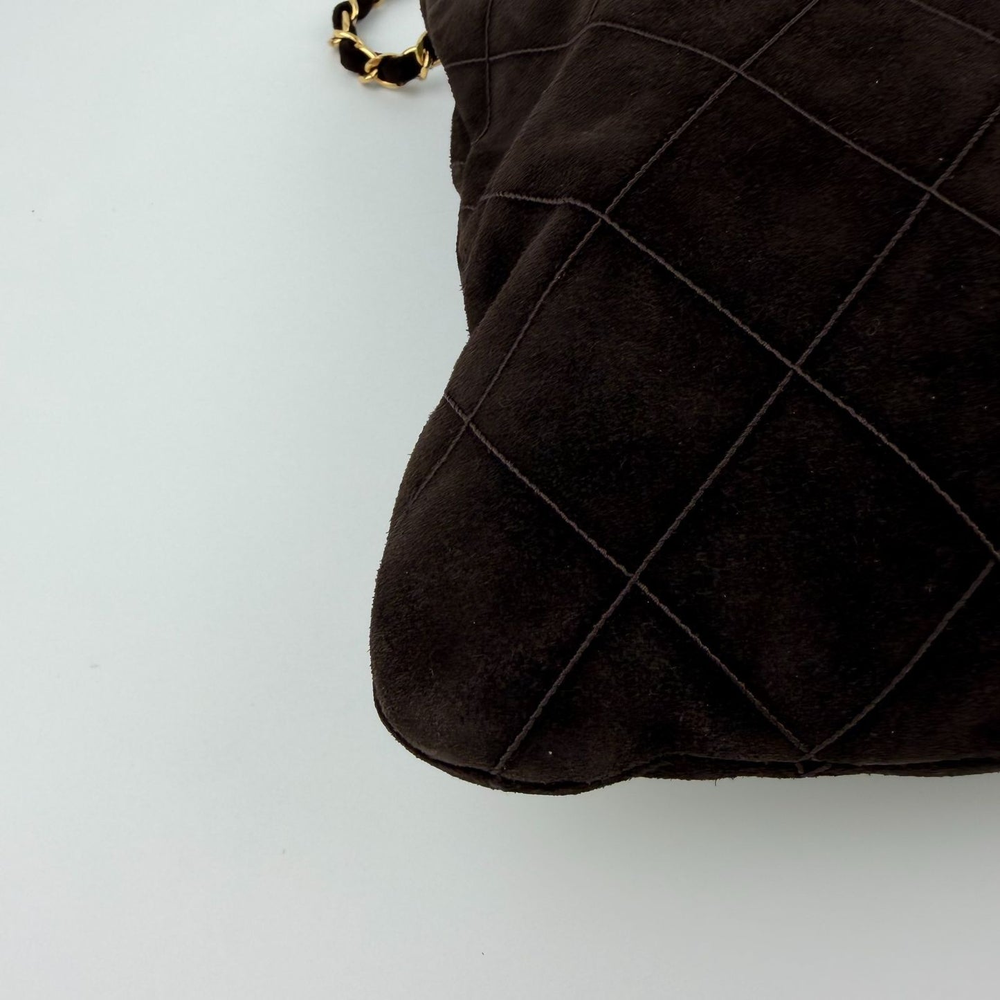 Chanel CC Logo Quilted Chain Shoulder Bag Brown Suede No 5 Vintage — view 9
