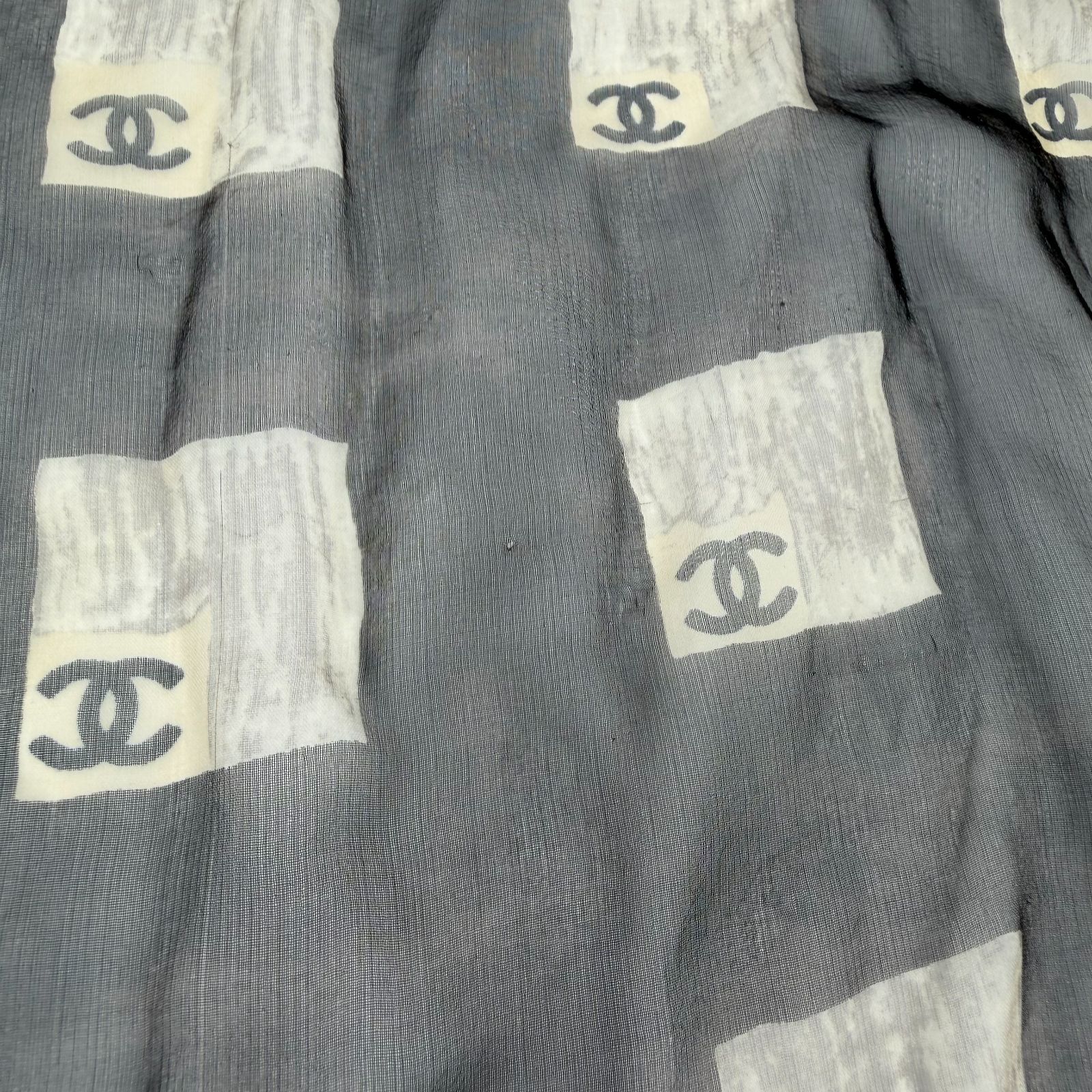 Chanel CC Logo Scarf Silk Gray Vintage — view 9