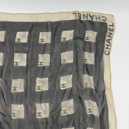 Chanel CC Logo Scarf Silk Gray Vintage — view 4