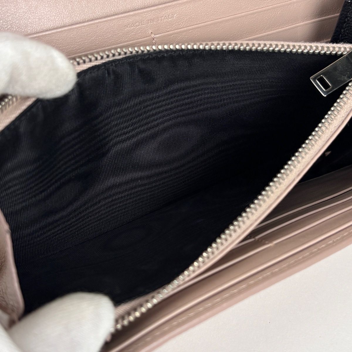 Saint Laurent Logo Bifold Wallet Leather Pink — view 7
