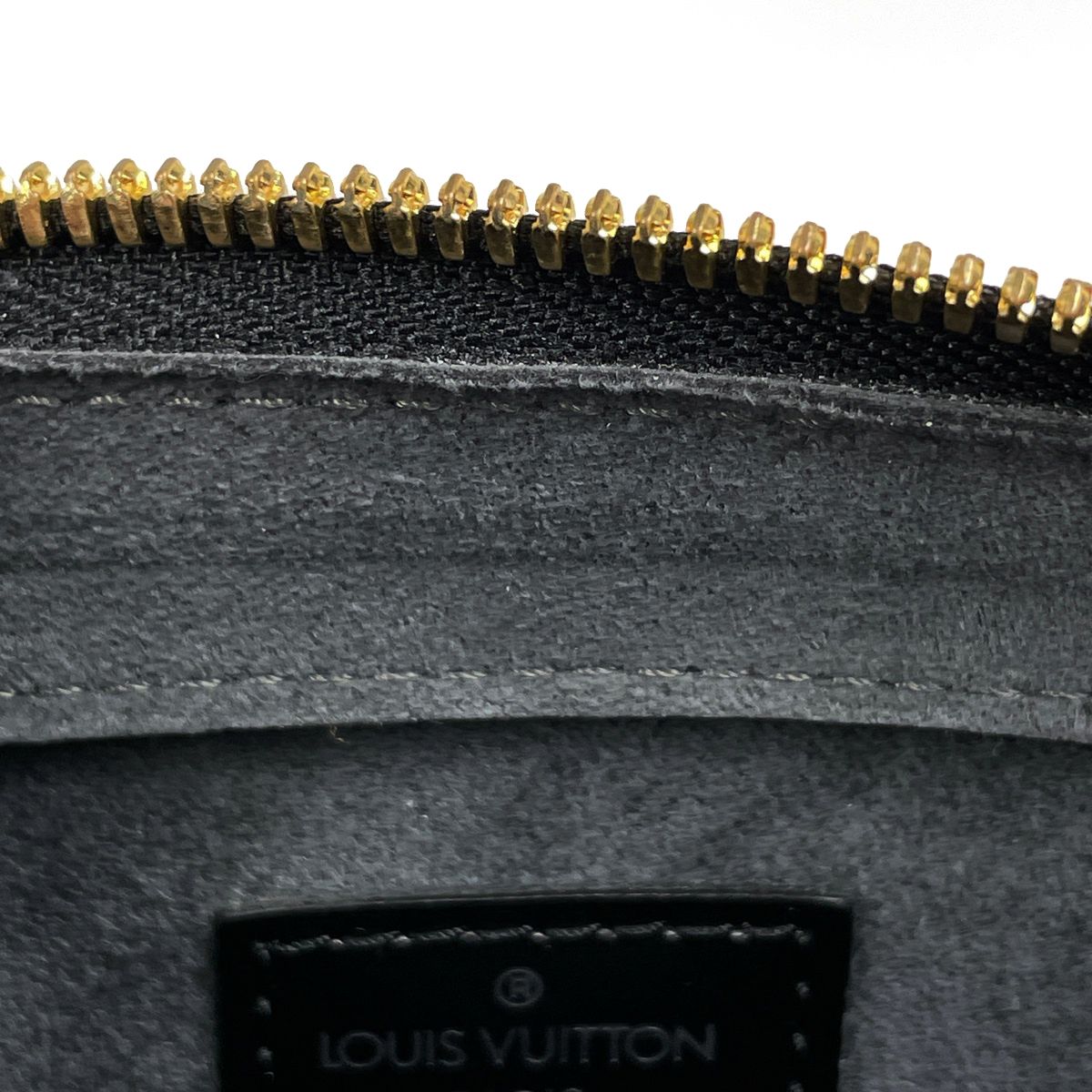 Louis Vuitton Pont Neuf Handbag Epi Noir — view 7