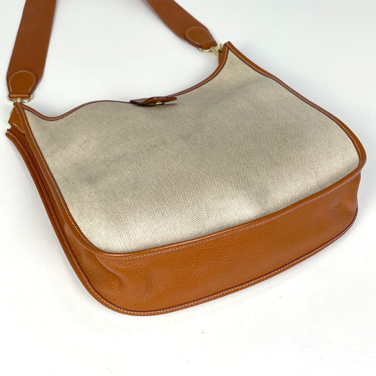 Hermes Evelyne 1 GM Perforated Logo Shoulder Bag Toile Ash Natural Brown — view 2
