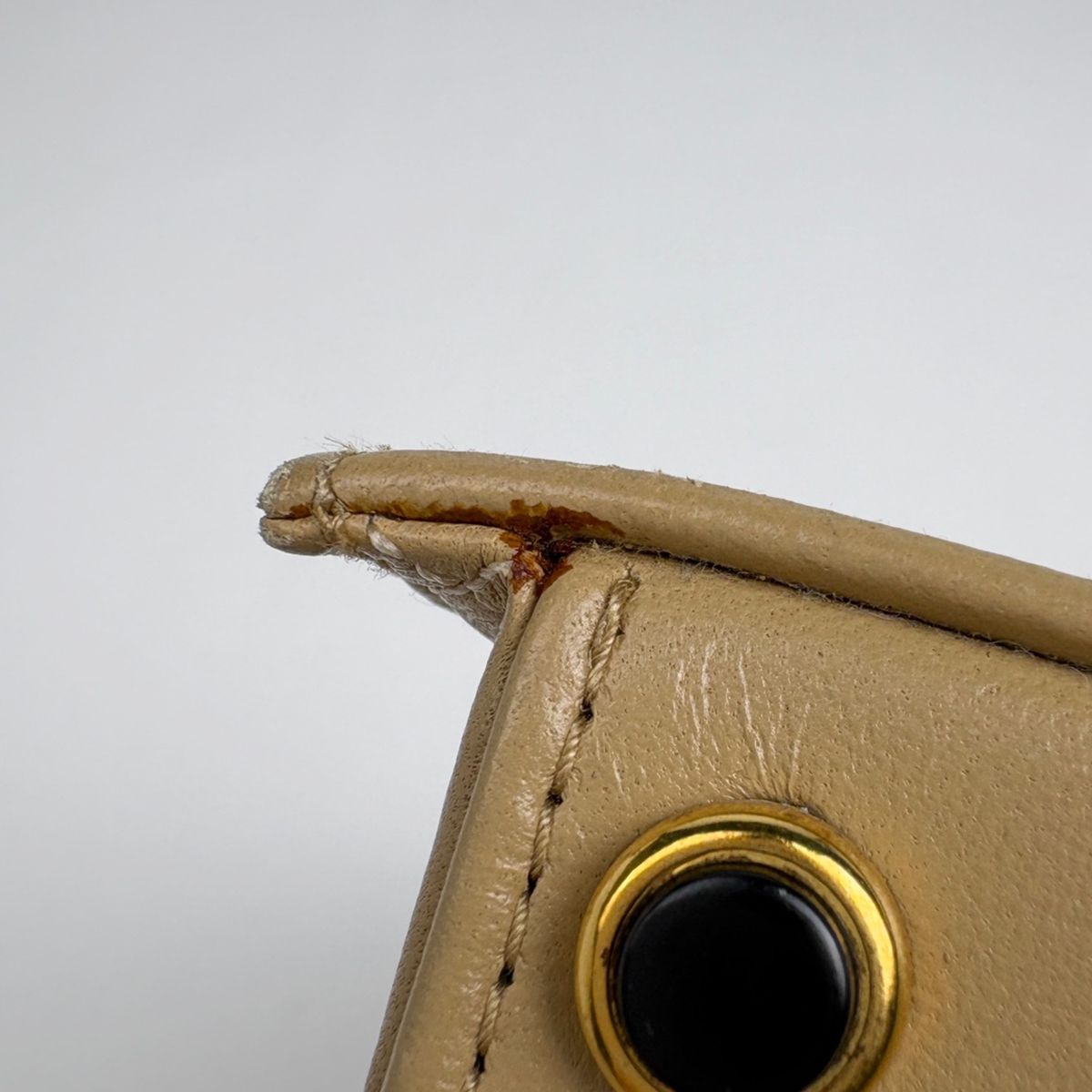 Chanel Logo Chain Shoulder Bag Quilted Leather Beige — view 3