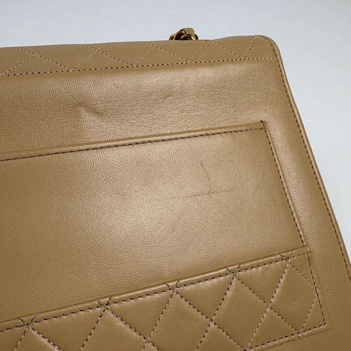 Chanel Logo Chain Shoulder Bag Quilted Leather Beige — view 6