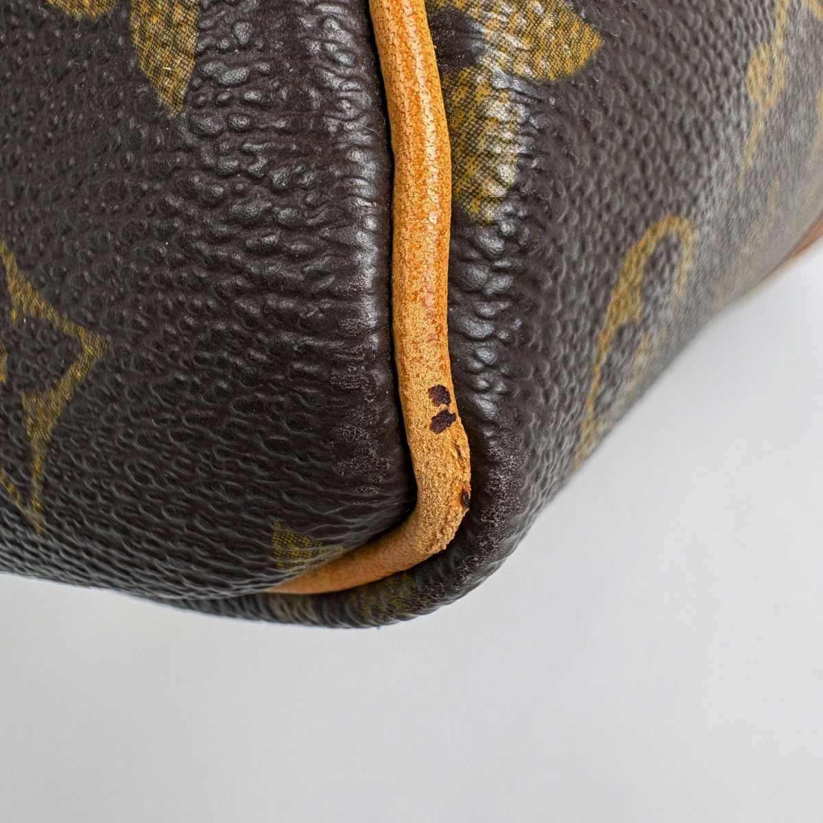 Louis Vuitton Keepall Bandouliere 50 2-Way Boston Bag Monogram Brown — view 3