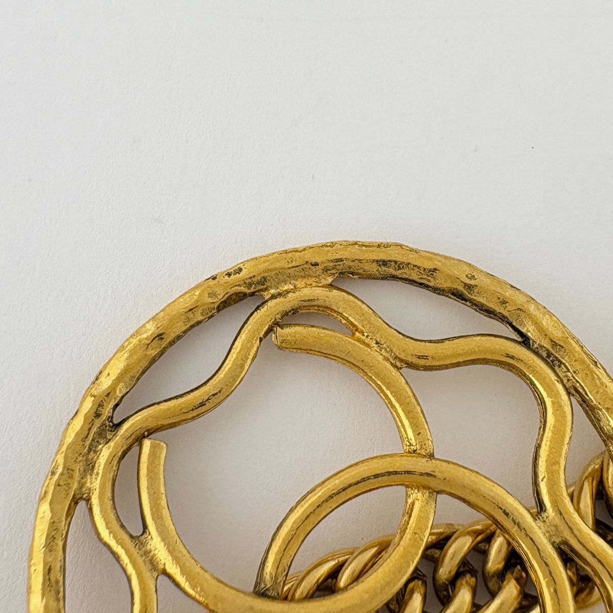 Chanel CC Logo Necklace Round Long Gold Plated — view 4