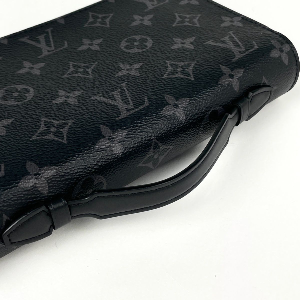 Louis Vuitton Zippy XL Zip Around Wallet Monogram Eclipse Noir — view 4