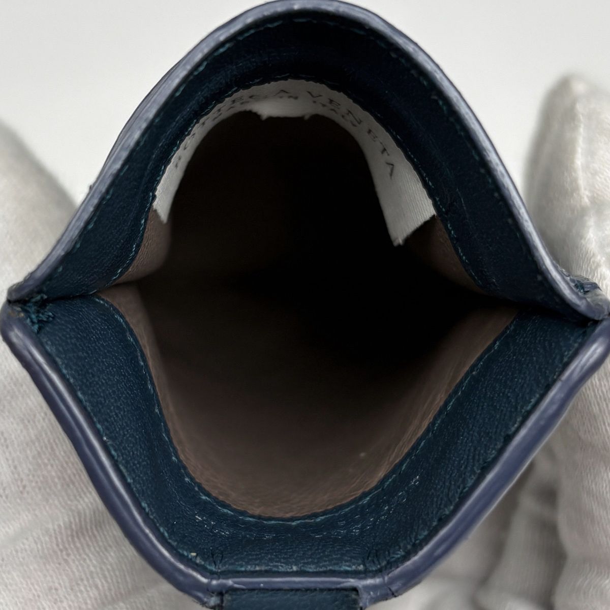 Bottega Veneta Intrecciato Card Case 2-Way Leather Blue — view 8
