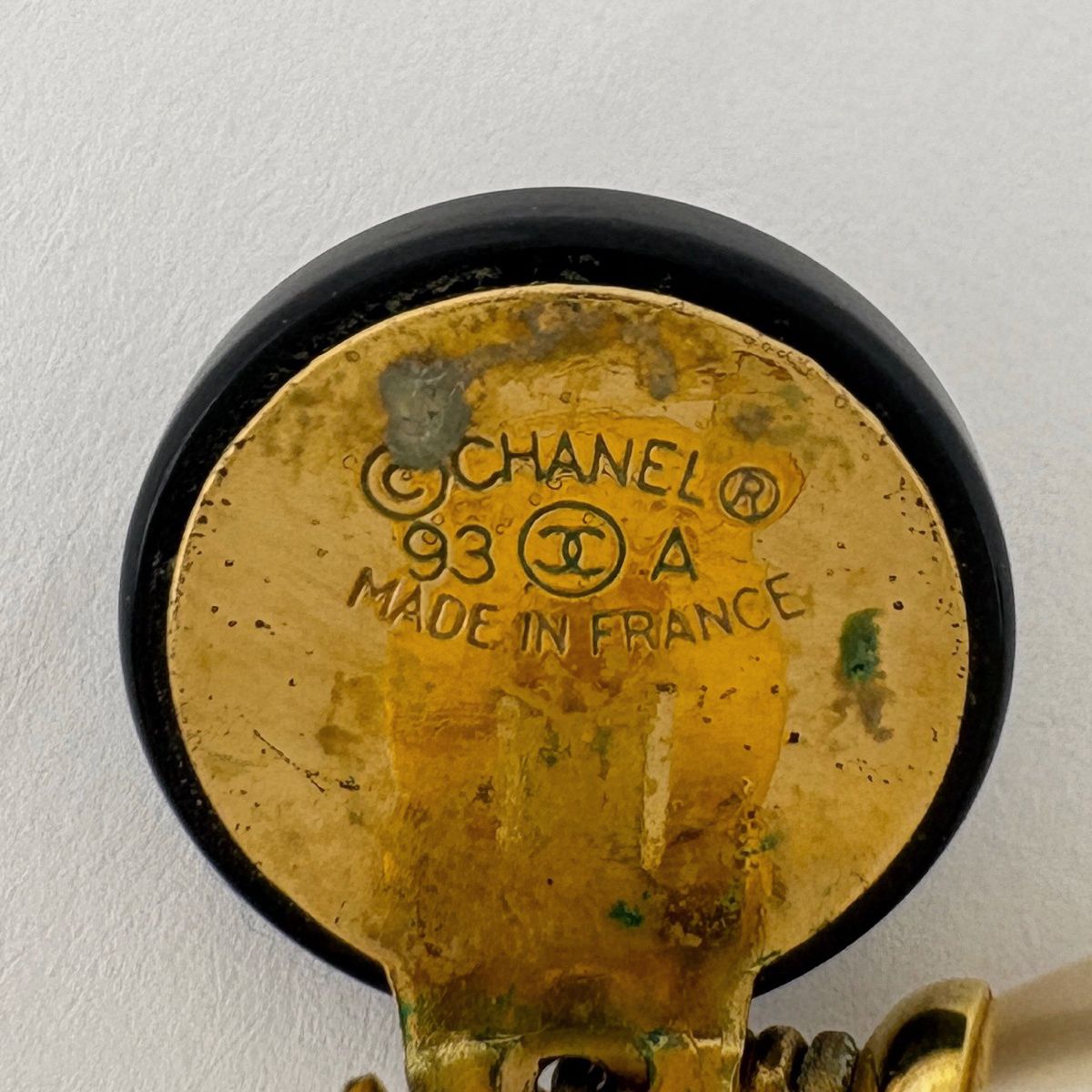 Chanel CC Logo Faux Pearl Earrings Swing Plastic Black Gold — view 5