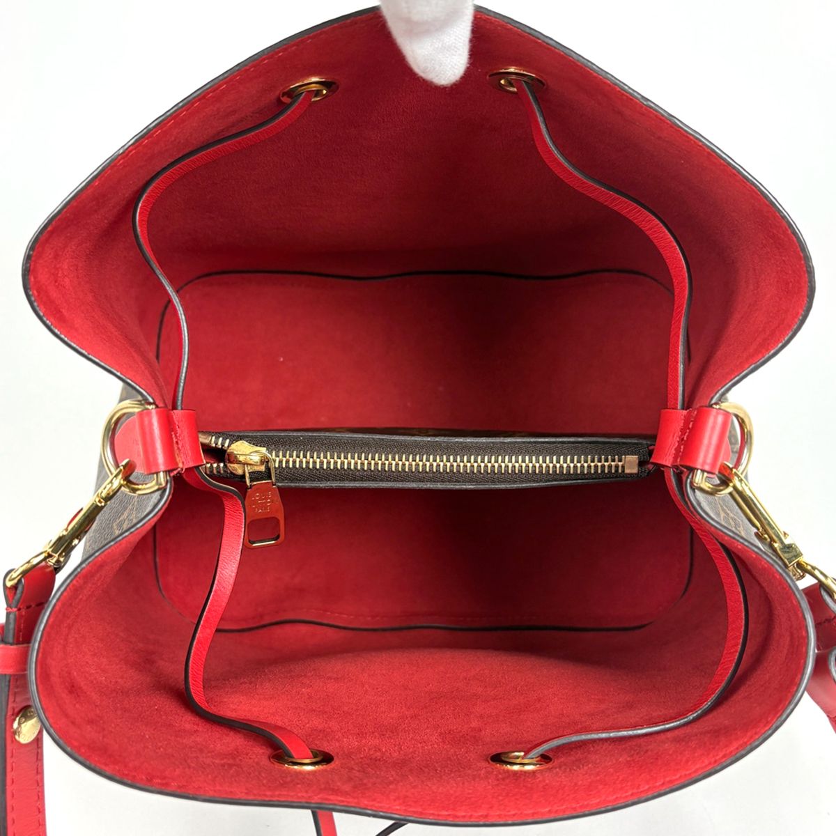 Louis Vuitton Neo Noe Drawstring Shoulder Crossbody Bag Monogram Coquelicot — view 7