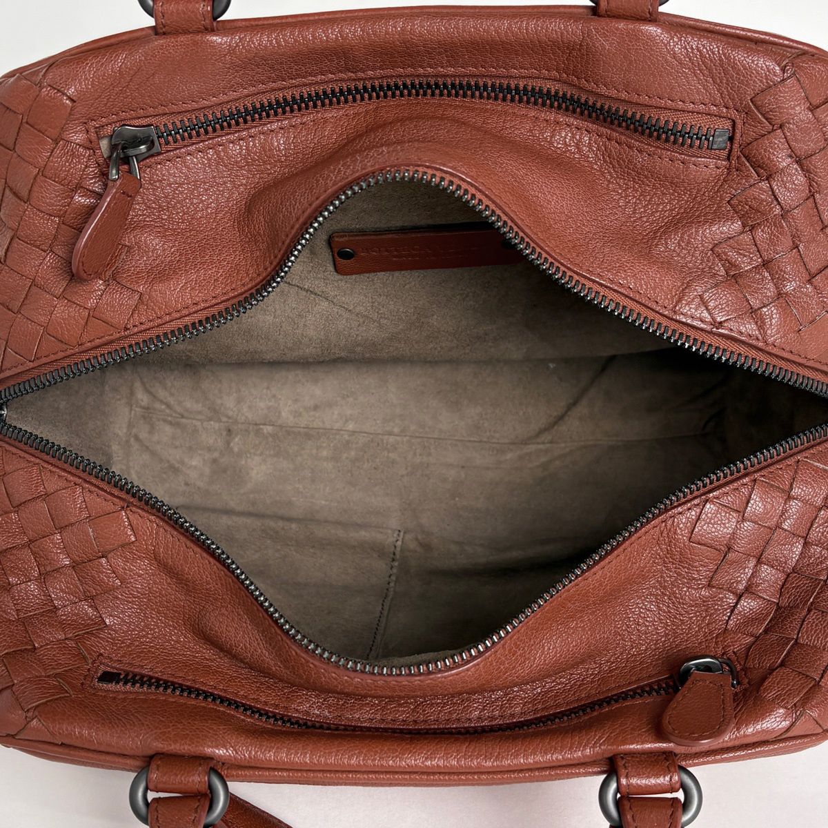 Bottega Veneta Intrecciato Handbag Leather Brown — view 6