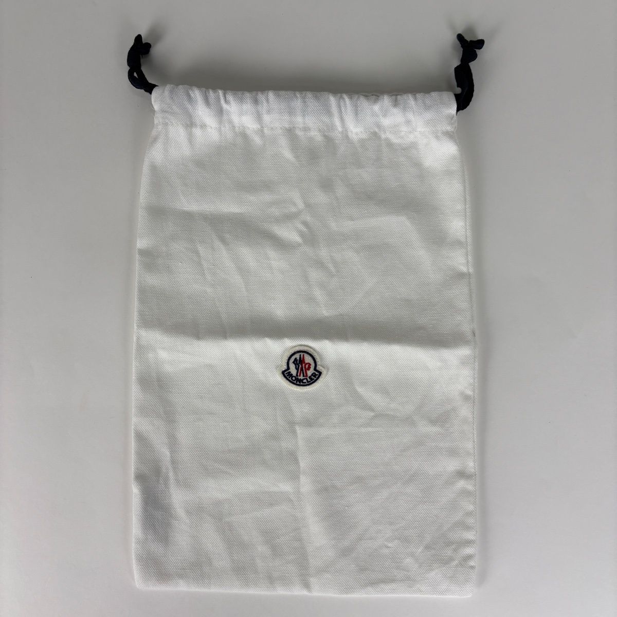 Moncler Logo Shoulder Bag Quilted Nylon Black — view 7