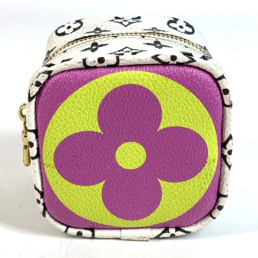 Louis Vuitton Pouch Porte-Monnaie Cube Monogram Giant Canvas White