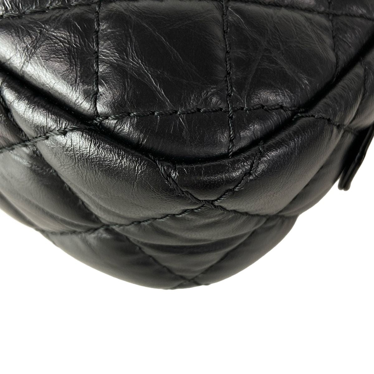 Chanel Shoulder Bag Quilted 2.55 Black Chain Gold Mademoiselle — view 6