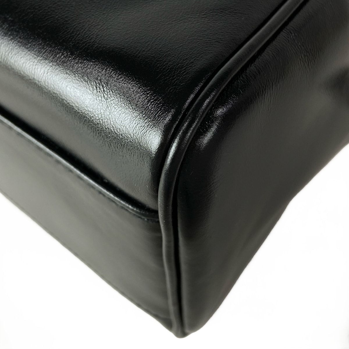 Miu Miu Handbag Black Leather — view 6