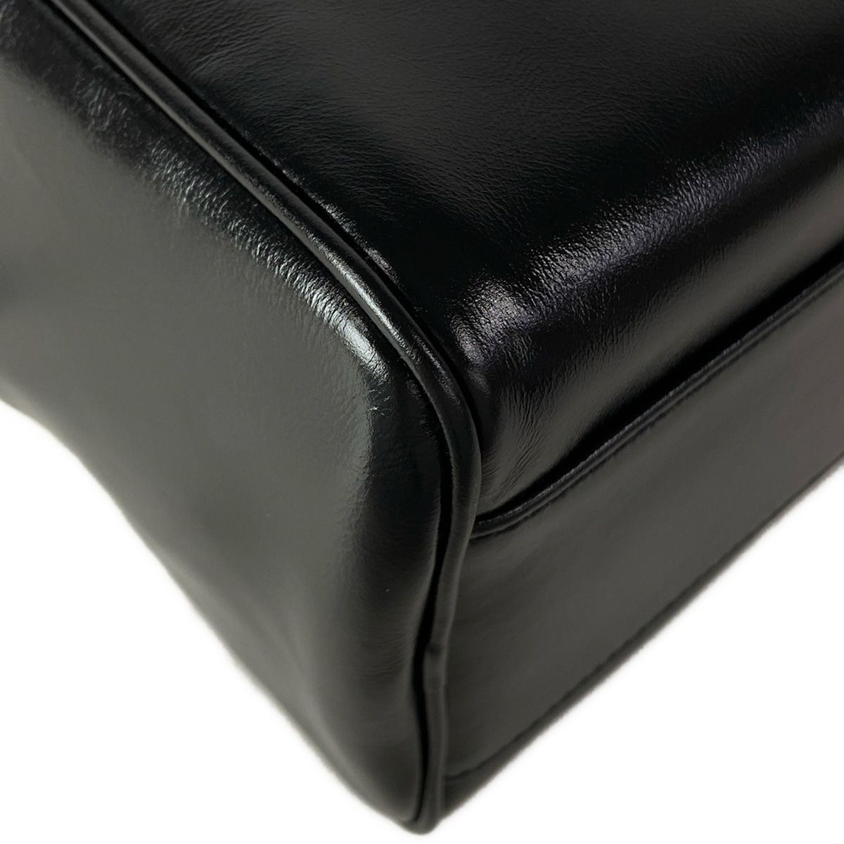 Miu Miu Handbag Black Leather — view 7