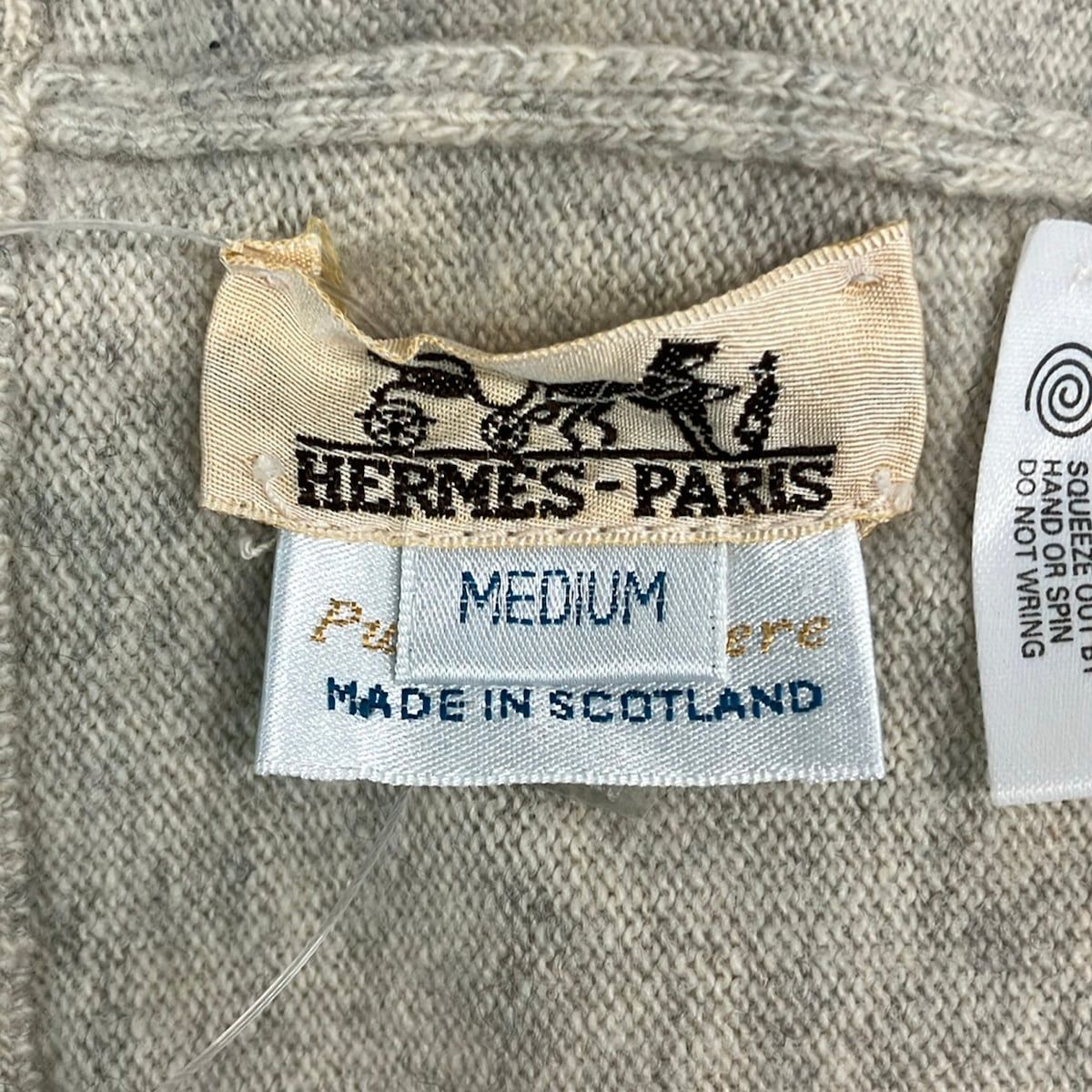 Hermes Sleeveless Sweater Medium M Beige Cashmere Turtleneck — view 3
