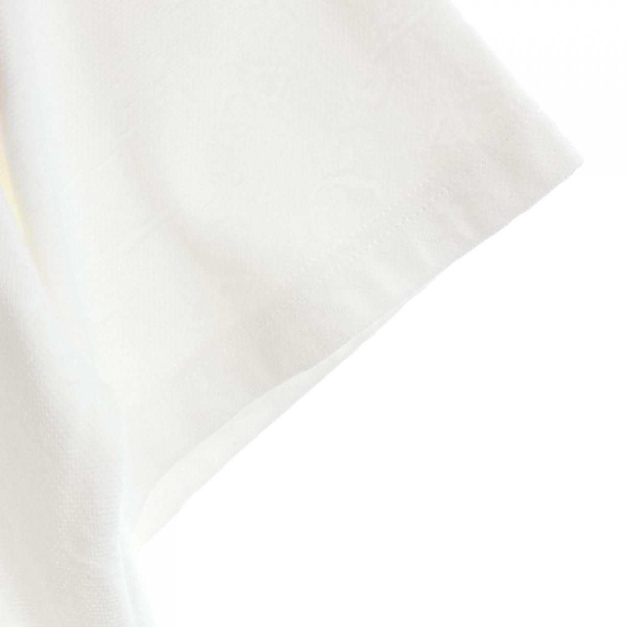Louis Vuitton Pocket Monogram T-Shirt — view 6