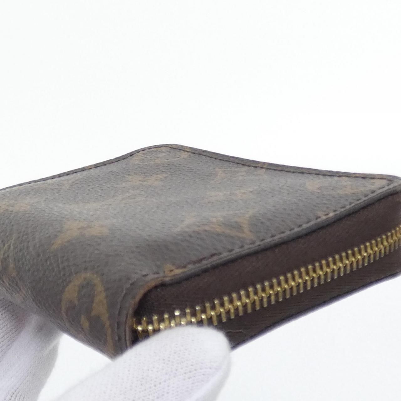 Louis Vuitton Monogram Zippy Coin Purse — view 7